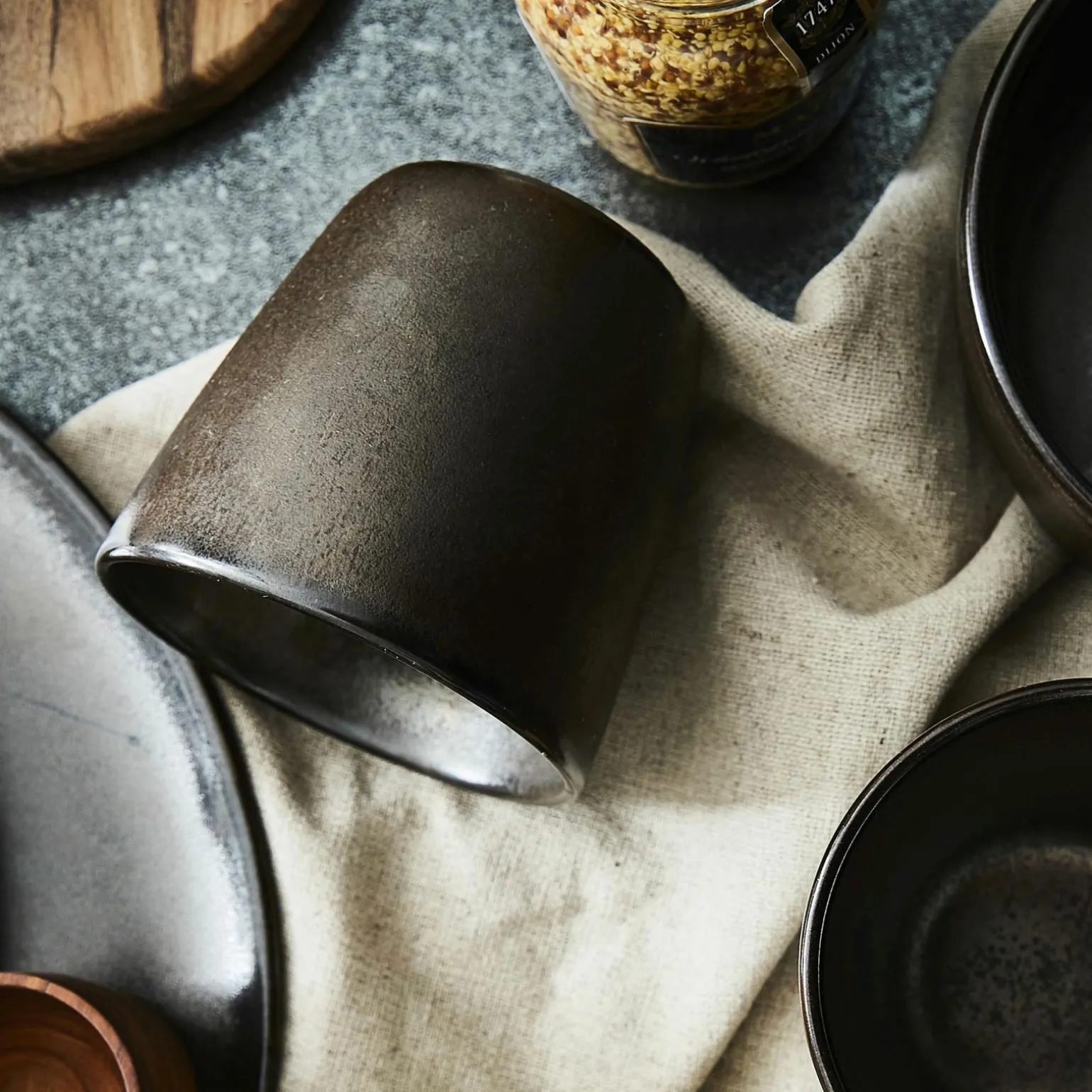 Aida Becher 300ml braun