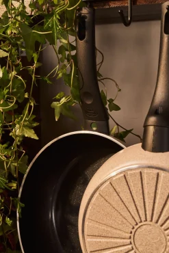 BALLARINI Bratpfanne 24cm beigeschwarz