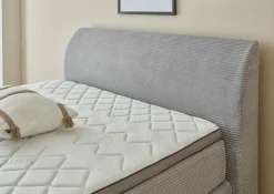 Boxspringbett silberfarben