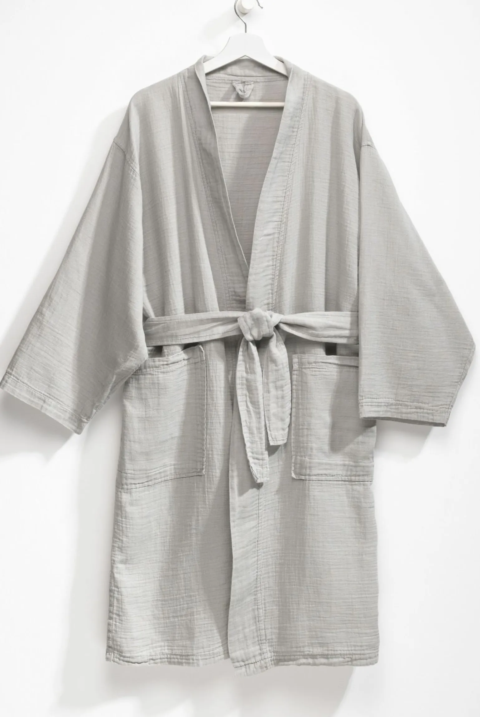 casa NOVA Leichter Musselin Bademantel silberfarben