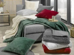 casa NOVA Wohnkissen Felloptik grün