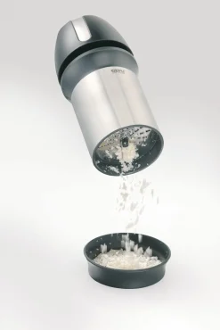 Gefu Käsereibe schwarz