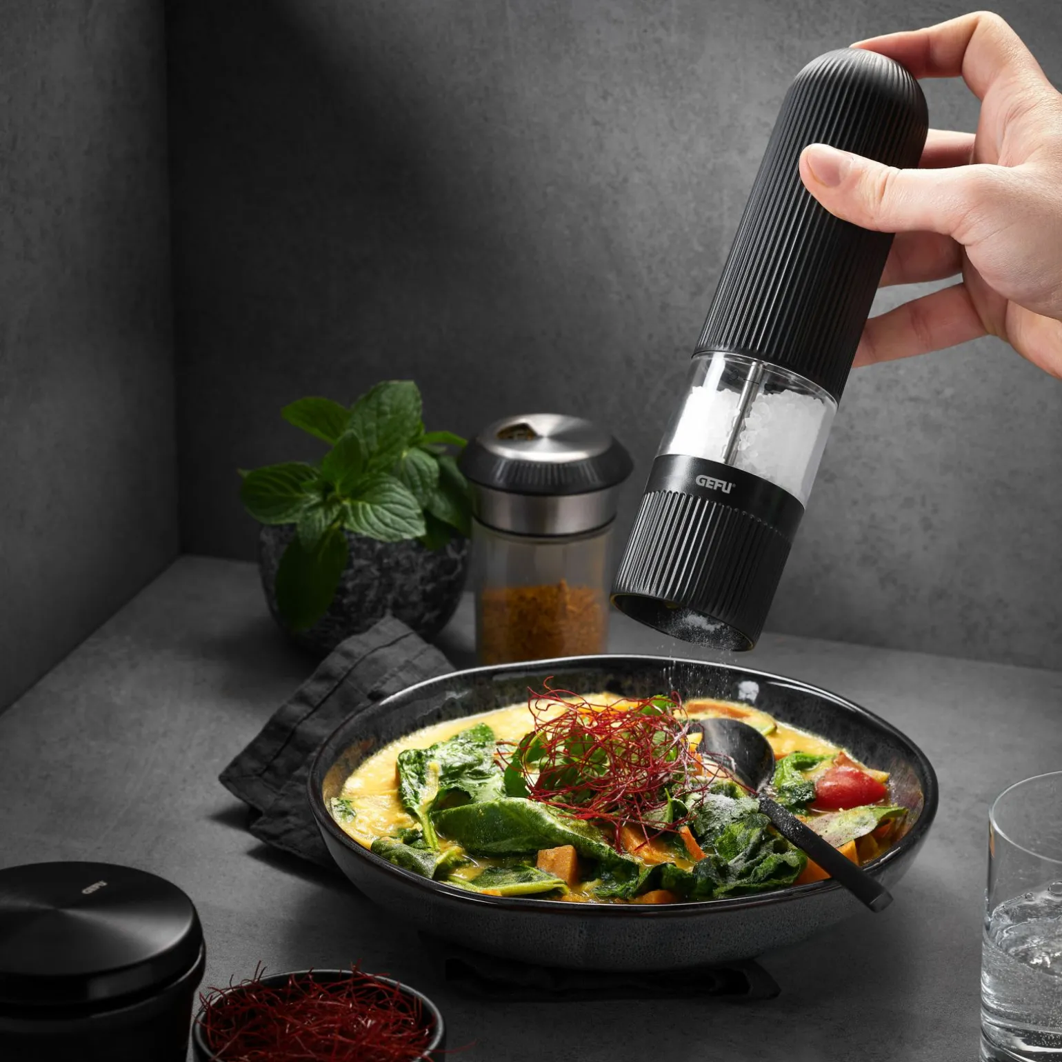 Gefu Salz-/Pfeffermühle schwarz