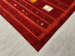 Handknüpfteppich rot