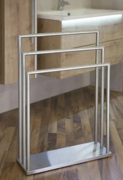 Handtuchständer silberfarben