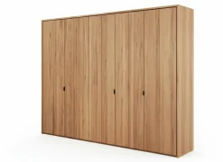 Kleiderschrank braun
