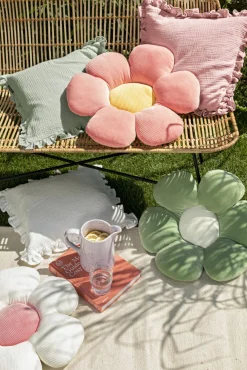 Magma Formkissen "Blume" grün