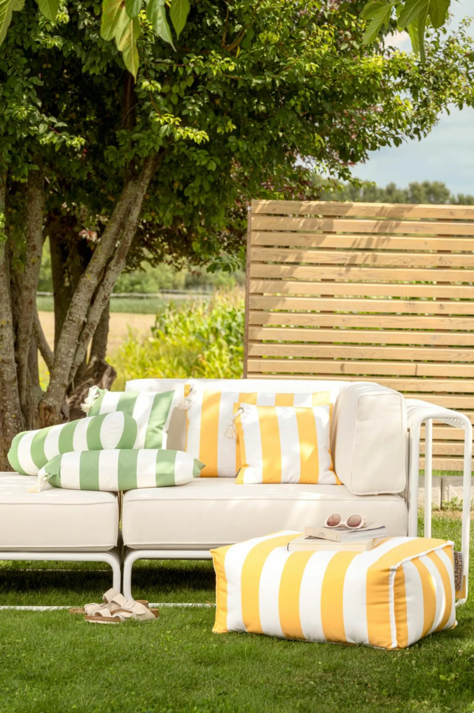 Magma Nackenrolle gelb