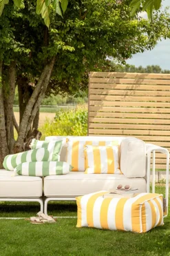 Magma Nackenrolle grün