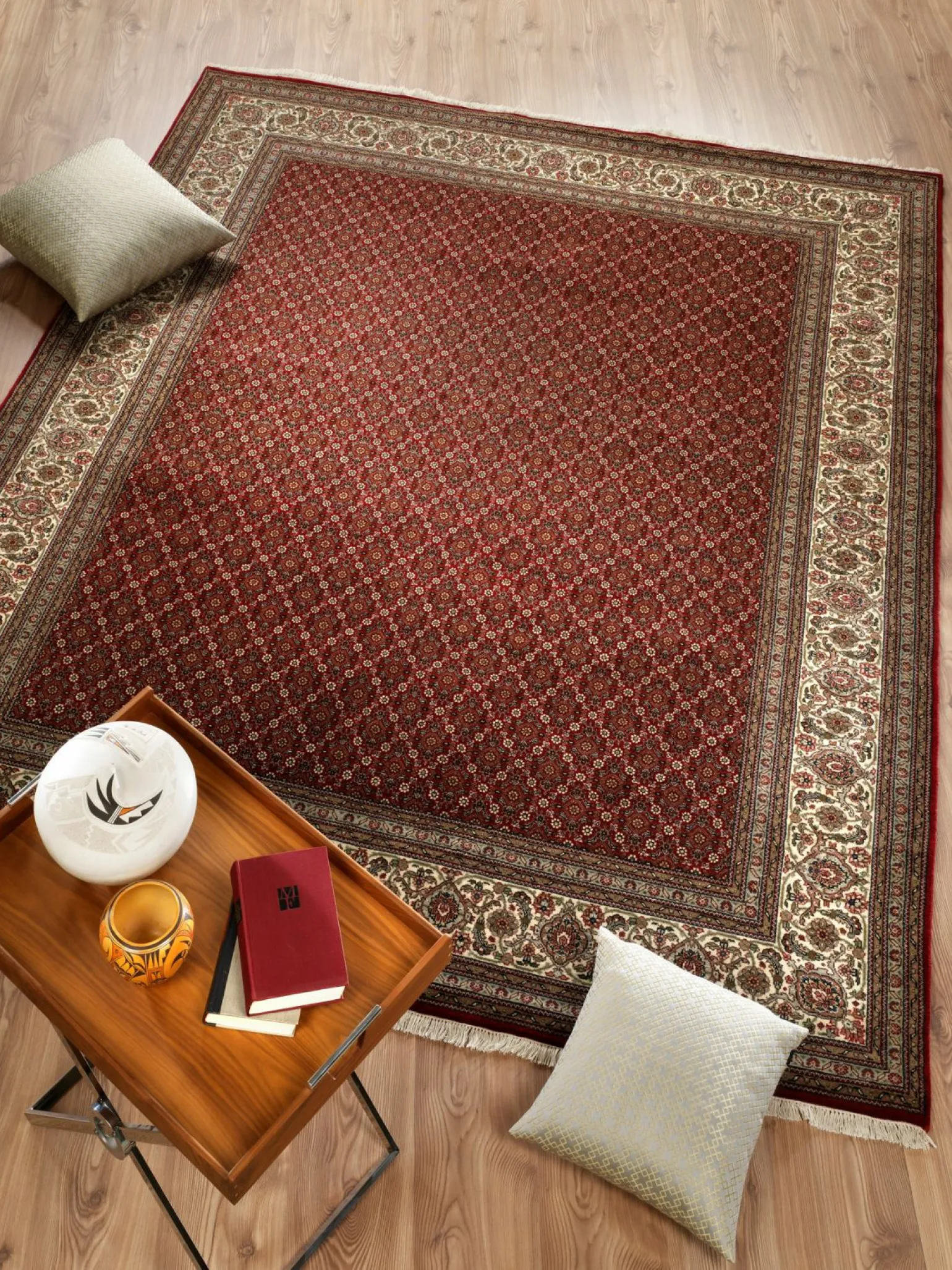 OCI Handknüpfteppich rot