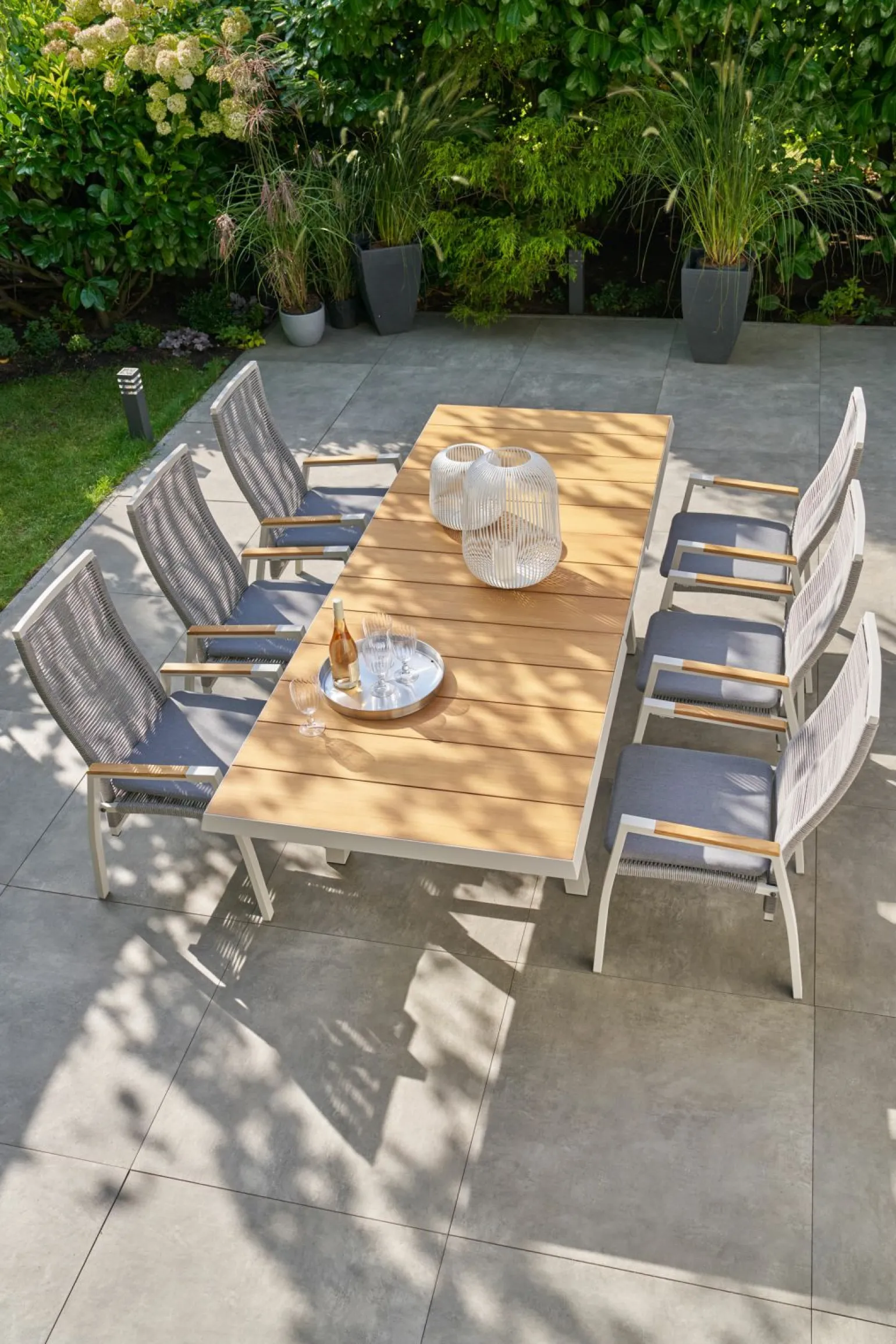 OUTDOOR Ausziehtisch Teakplatte Garten braungrau