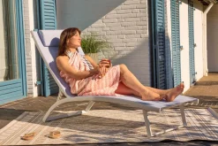 OUTDOOR Gartenliege blauweiß