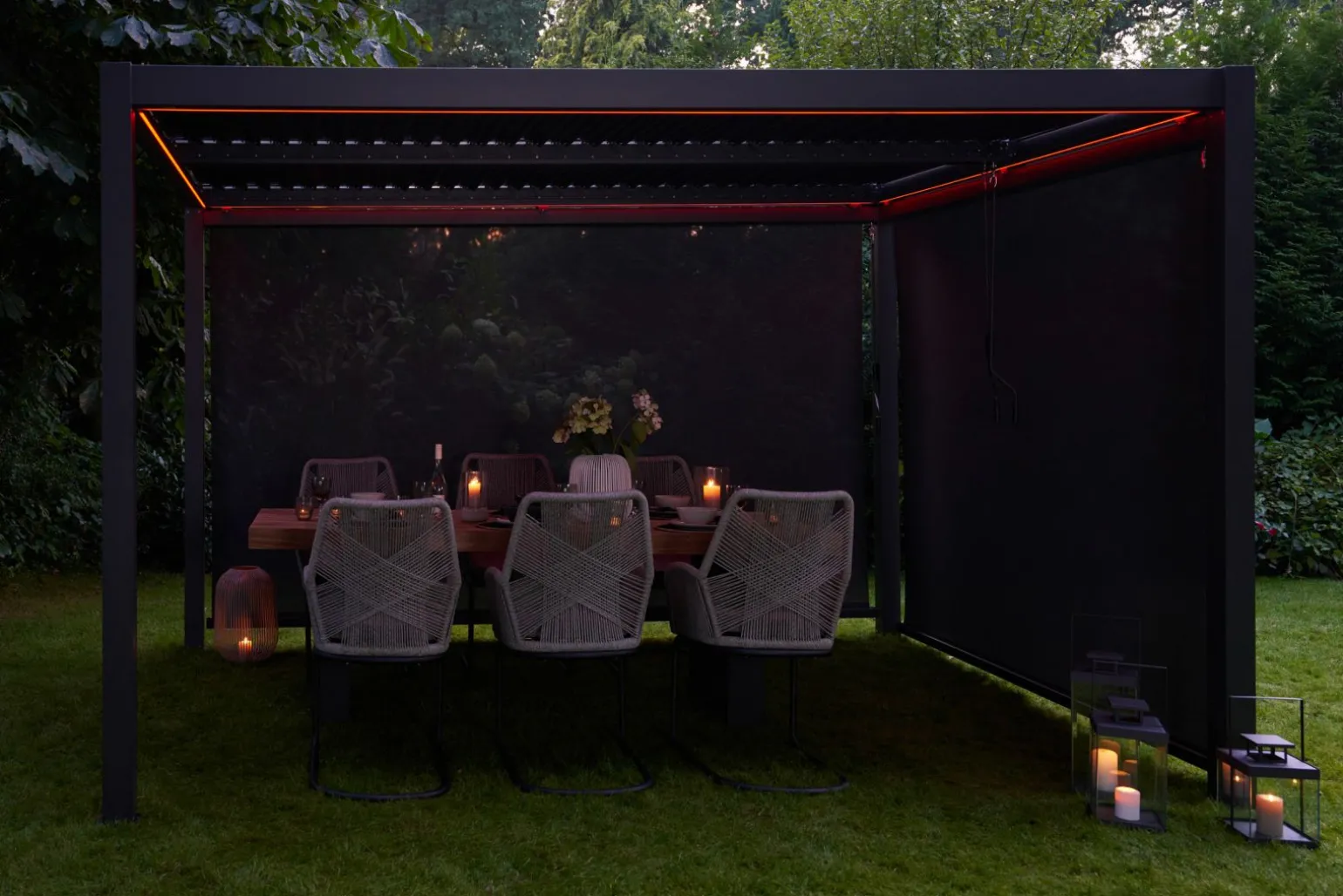 OUTDOOR LED-Beleuchtung Gartenpavillon weiß