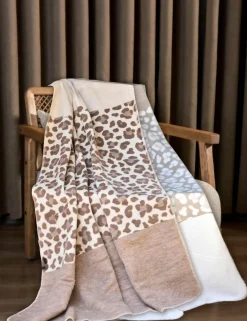 Paras Lifestyle Wohndecke "Leo" beige