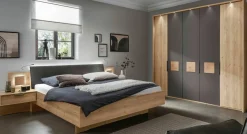 Schlafzimmer beigegrau