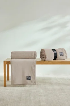 s.Oliver Wohndecke beige