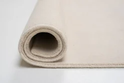 Theo Keller Handwebteppich weiß