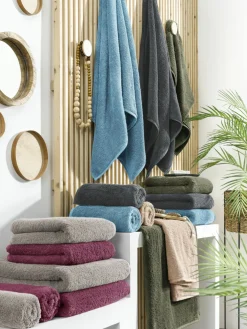 VOSSEN Handtuch New Space grün