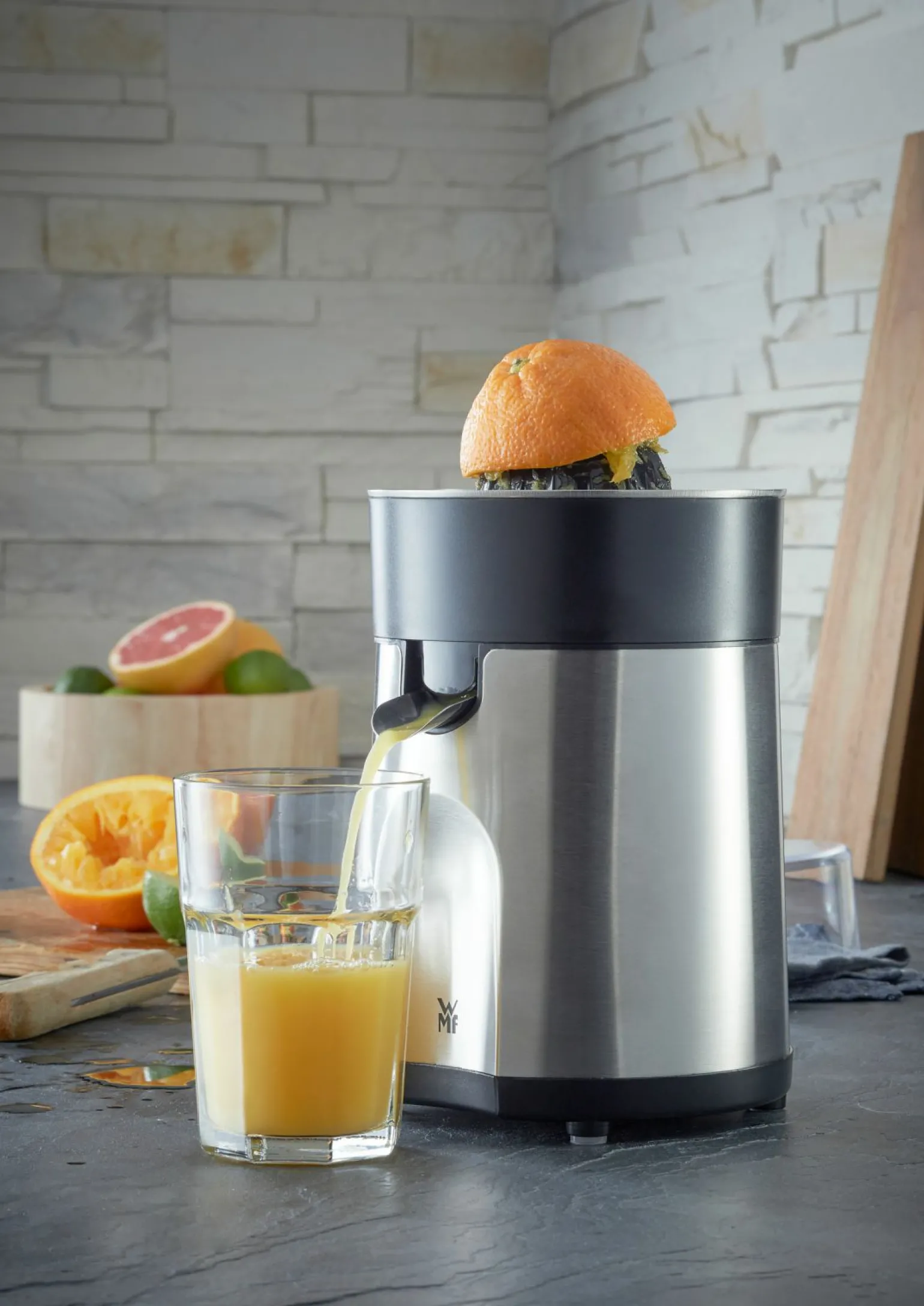 WMF Citruspresse schwarzsilberfarben