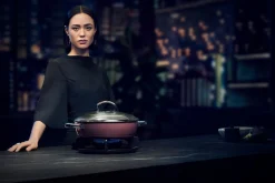 WMF Schmorpfanne m. Deckel 28cm rot